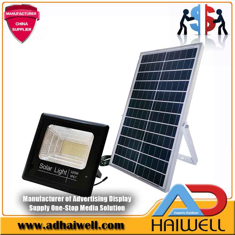 Sistema di apparecchi di illuminazione a LEDLIGHT LED SOLAR